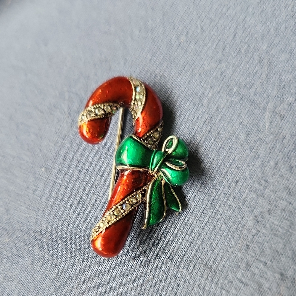 Source Unknown Red and Green Candy Cane Brooch